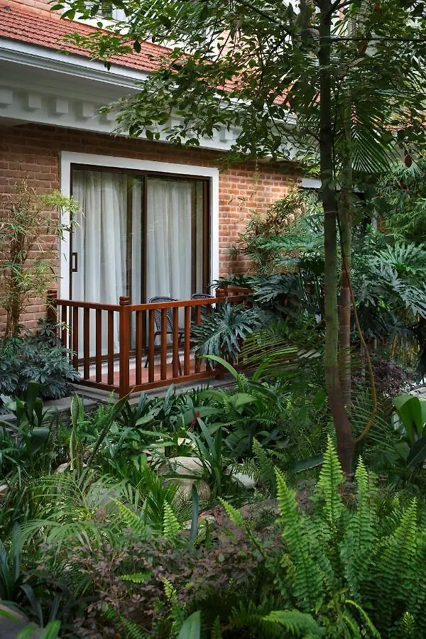 Hotel Thrive, A Tropical Courtyard Катманду