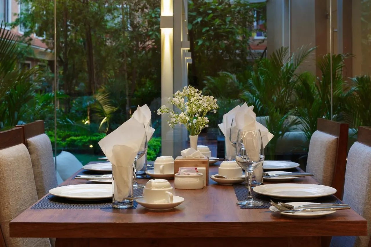 Hotel Thrive, A Tropical Courtyard Катманду Непал