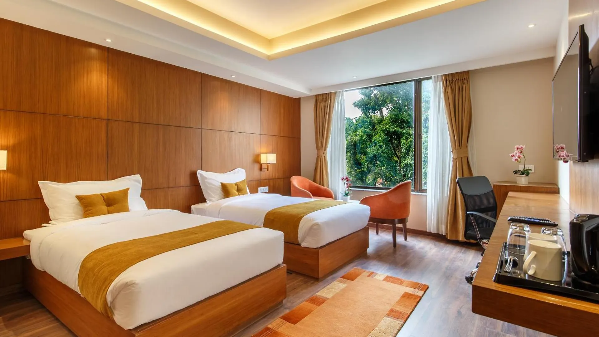 Hotel Thrive, A Tropical Courtyard Катманду